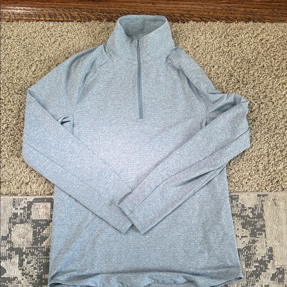 Lululemon men's XS 1/2 zip - light blue